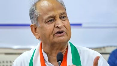 CM Gehlot ने चुनावी साल में की बड़ी घोषणा, 100 यूनिट बिजली फ्री देगी सरकार