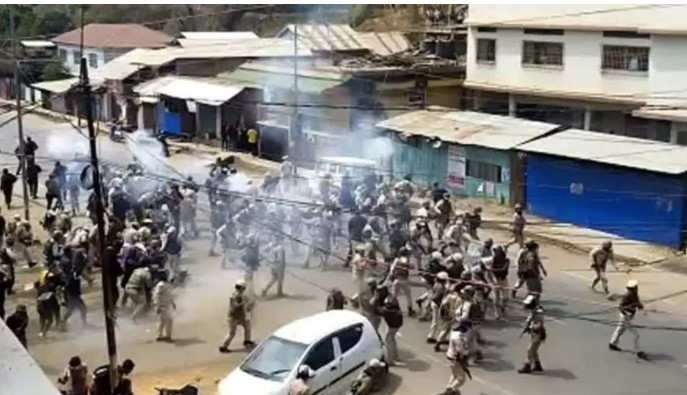 Manipur Violence: हिंसा प्रभावित क्षेत्रों में राहुल गांधी का दौरा जारी, कांगपोकपी में तीन दंगाइयों की मौत