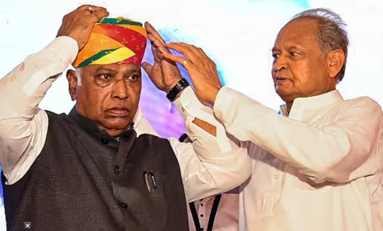 कांग्रेस अध्यक्ष Mallikarjun Kharge का BJP पर निशाना, कहा- 'परिवारवाद के नाम पर कांग्रेस को बदनाम करते हैं क्योंकि...'