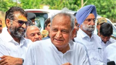 किसानों को साधने की तैयारी में CM Ashok Gehlot, प्रधानमंत्री फसल बीमा योजना को लेकर दिए ये जरूरी आदेश