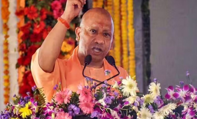 जोधपुर में जमकर बरसे CM Yogi Adityanath, बोले- 'दंगाई UP में होते तो मेरा बुलडोजर इन्हें रौंद देता, लेकिन कांग्रेस...'