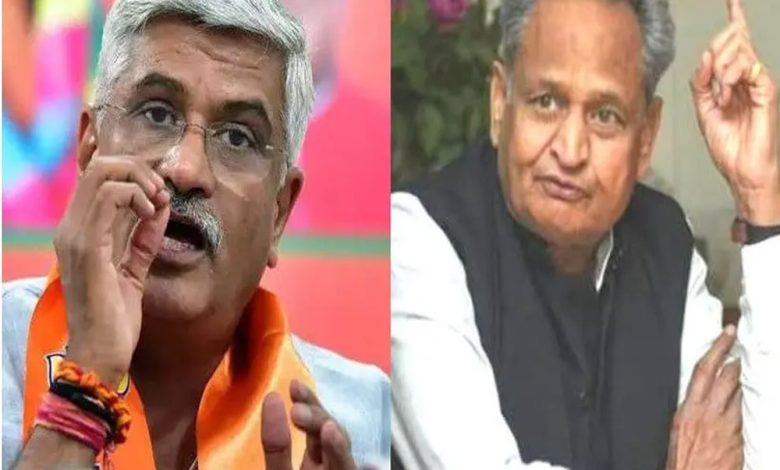 Rajasthan News: कार्यवाहक सीएम Ashok Gehlot को झटका, गजेंद्र सिंह शेखावत वाले मानहानी केस में चलेगा मुकदमा