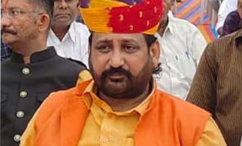 करनी सेना अध्यक्ष सुखदेव सिंह गोगामेडी की हत्या पर Gajendra Singh Shekhawat का बड़ा बयान, कहा- 'एक भी अपराधी को बख्शा नहीं जायेगा'