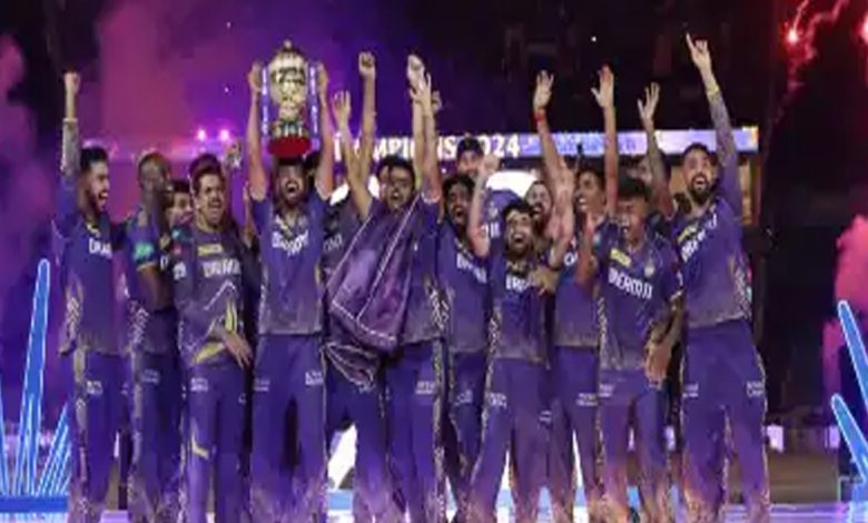 IPL Final 2024: कोलकाता नाइट राइडर्स तीसरी बार बनी चैंपियन, हैदराबाद को 8 विकेट से हरा कर खिताब किया अपने नाम